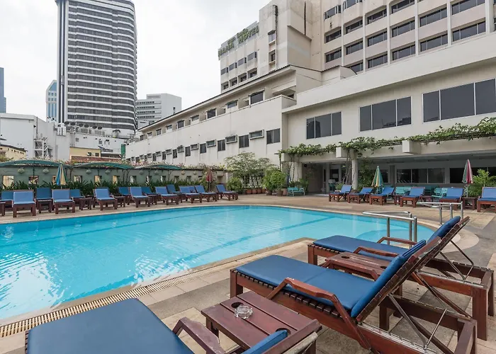 Nana Hotel Bangkok Hotel
